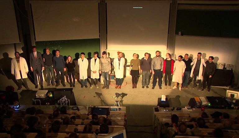 Website of the Christmas Lecture 2019 online