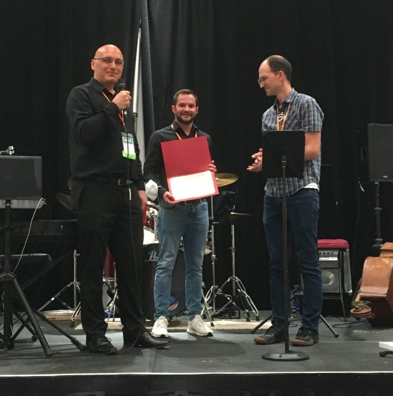 Poster prize to Philip Dienstbier