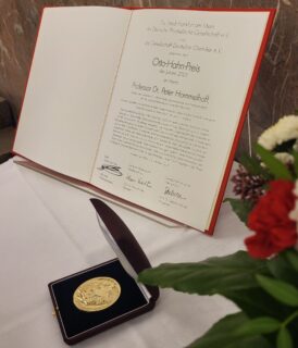 Towards entry "Retrospective on the Otto Hahn Prize award ceremony"